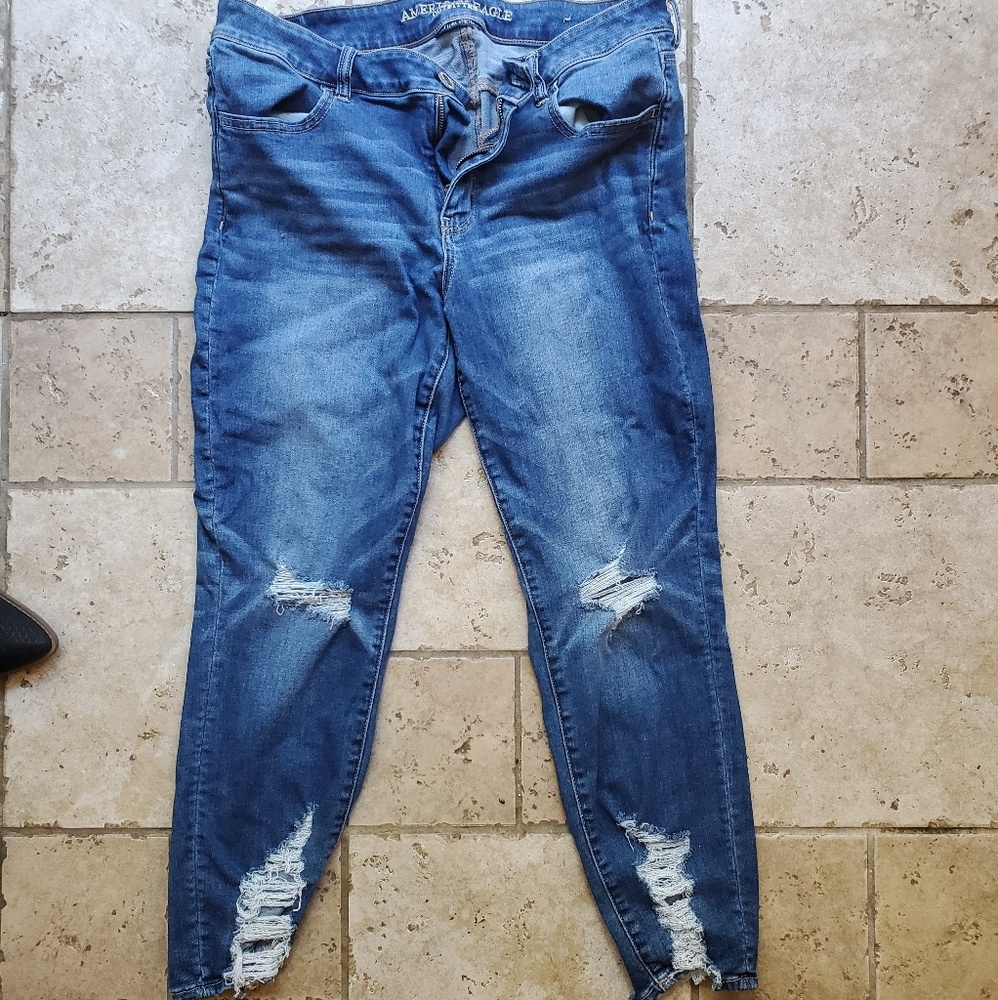 American Eagle Capri Next Level Stretch Jeans